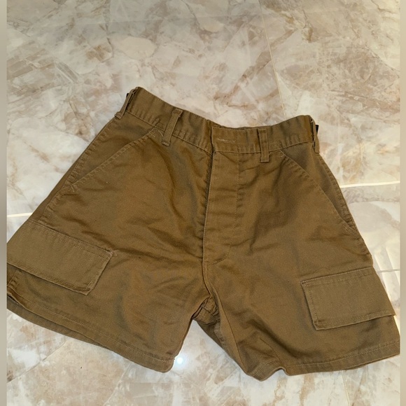 Cargo shorts - Picture 1 of 8